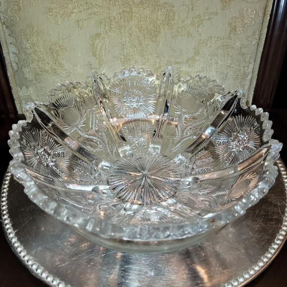 1911 Antique EAPG Higbee Paneled Thistle pattern glads 10" bowl sawtooth rim - Picture 4 of 6